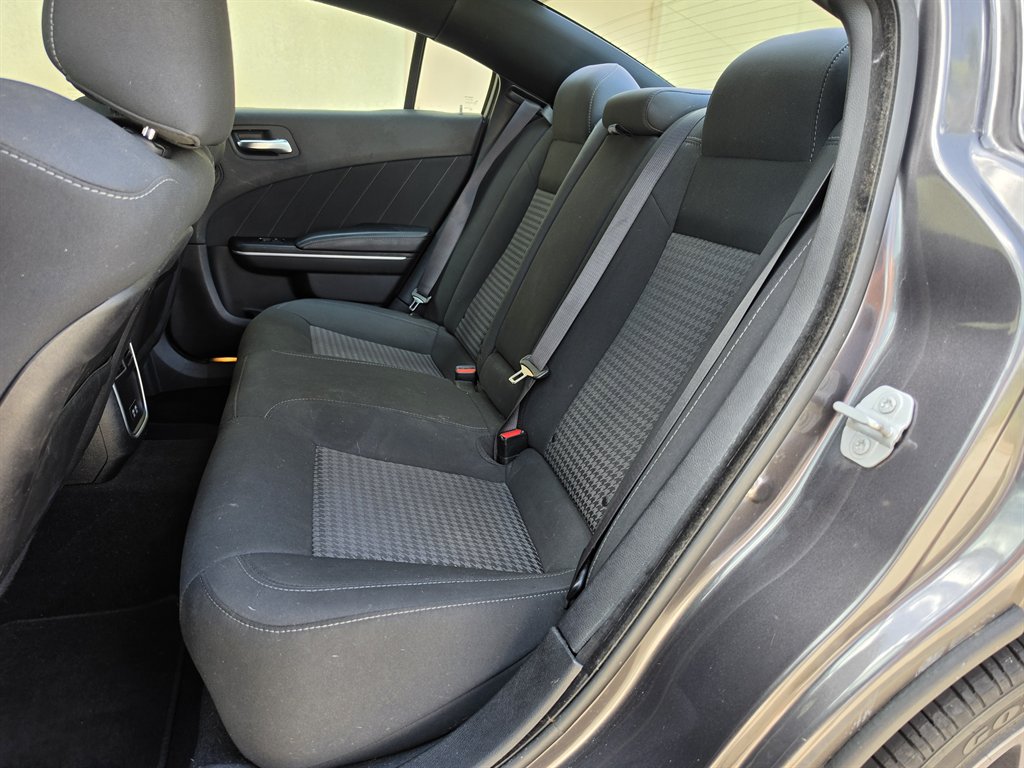 2019 Dodge Charger - $17,995