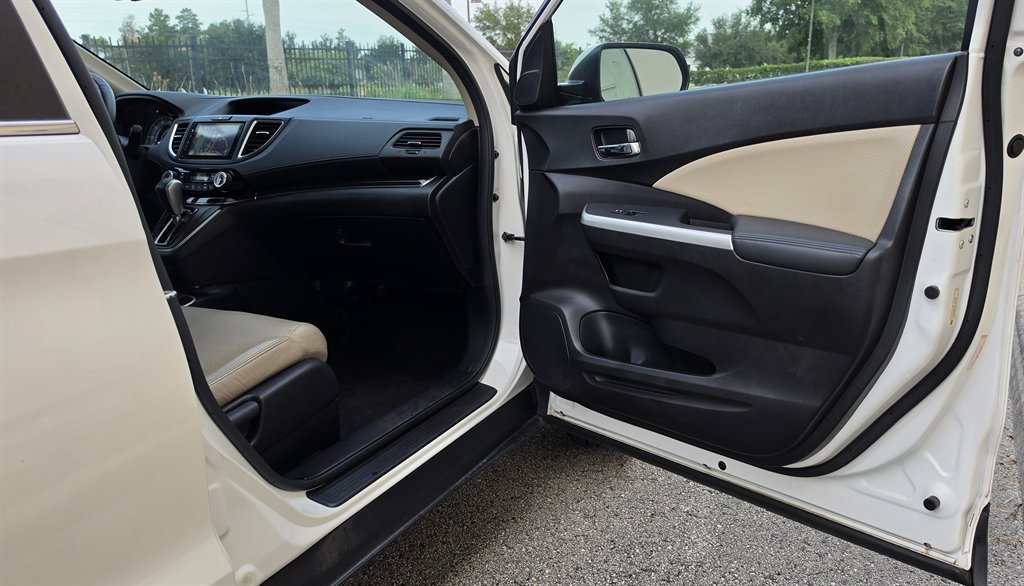 2015 Honda CR-V - $15,995