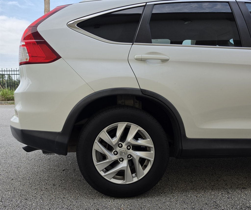 2015 Honda CR-V - $15,995