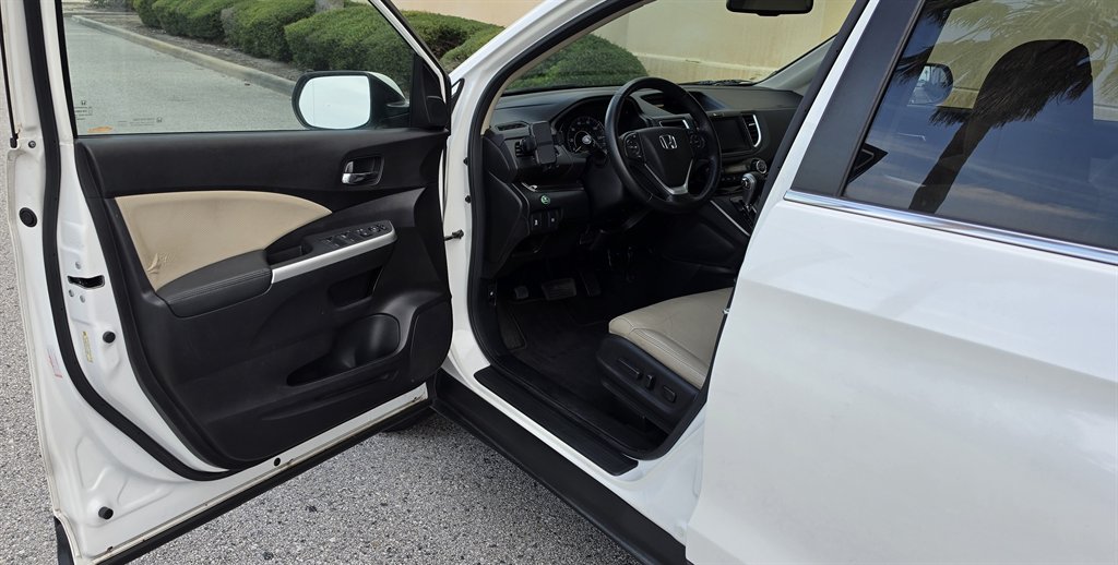 2015 Honda CR-V - $15,995