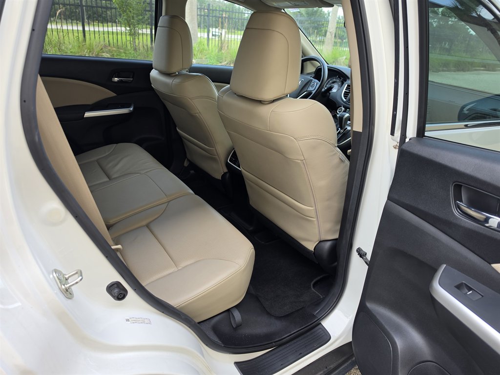 2015 Honda CR-V - $15,995