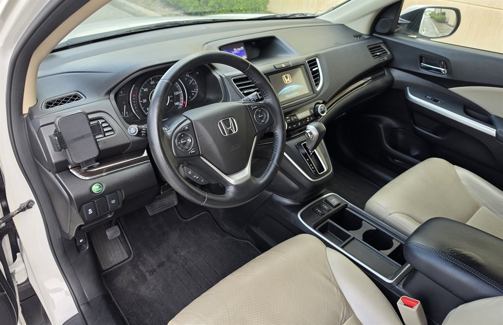 2015 Honda CR-V - $15,995
