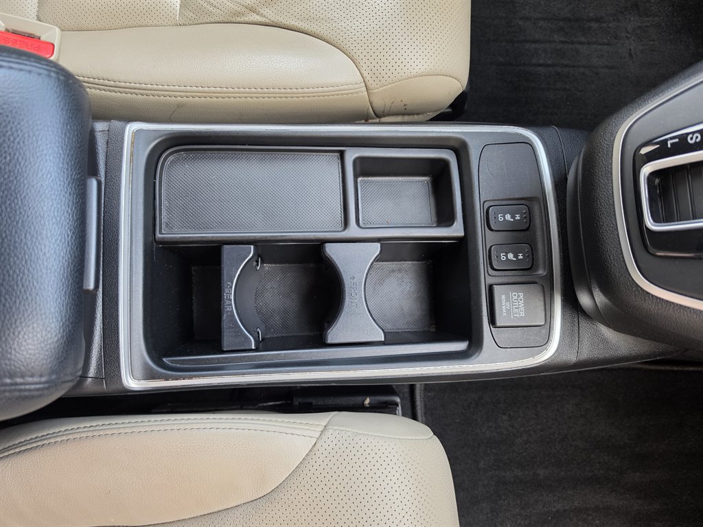 2015 Honda CR-V - $15,995