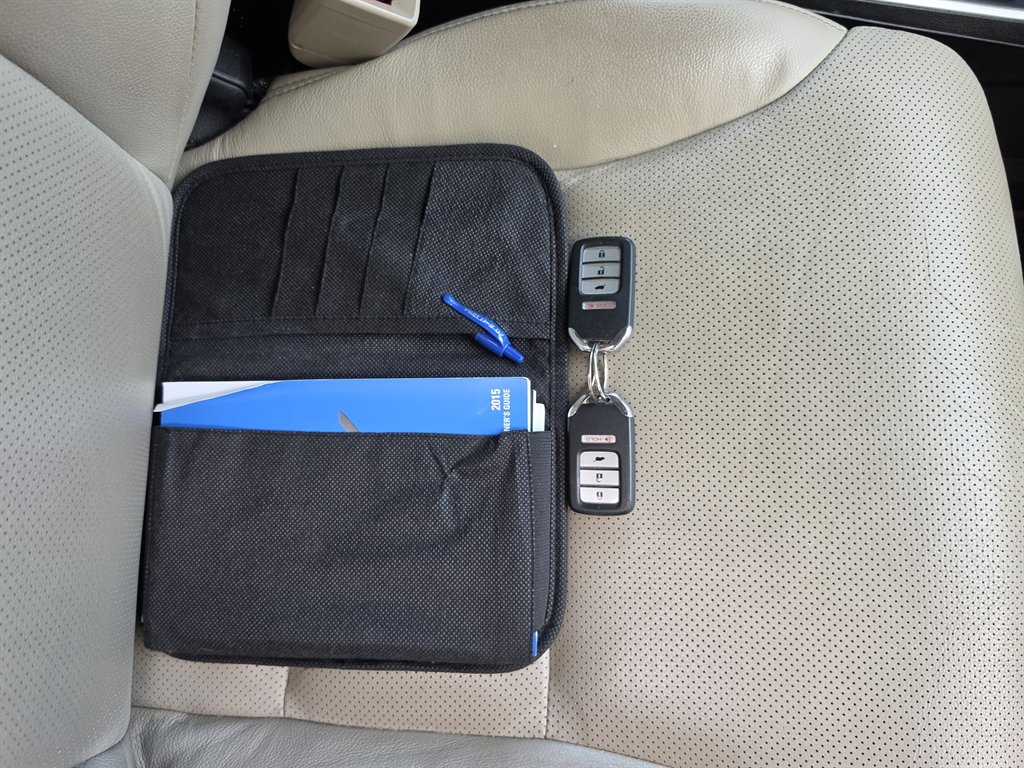 2015 Honda CR-V - $15,995
