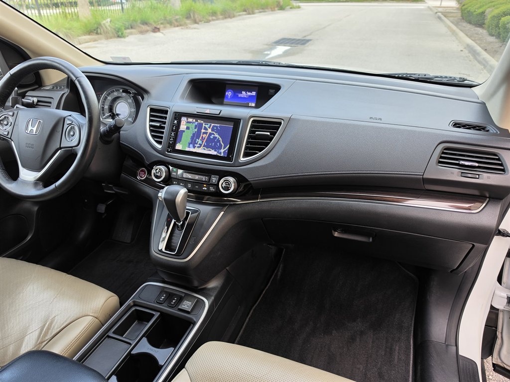 2015 Honda CR-V - $15,995
