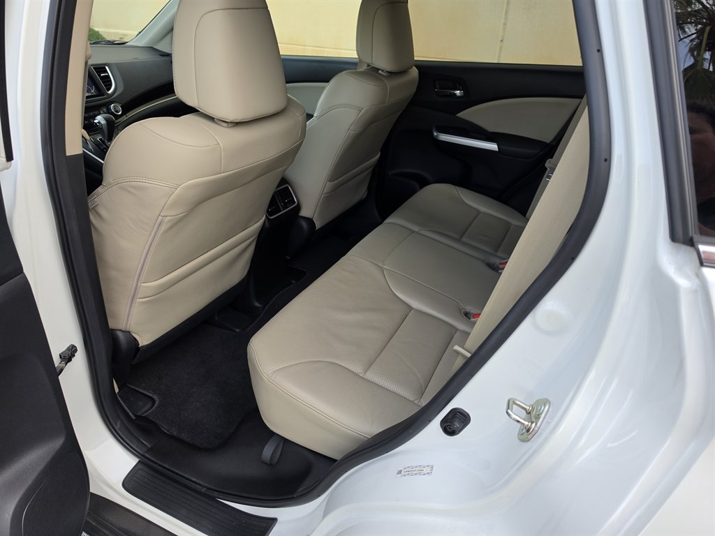 2015 Honda CR-V - $15,995