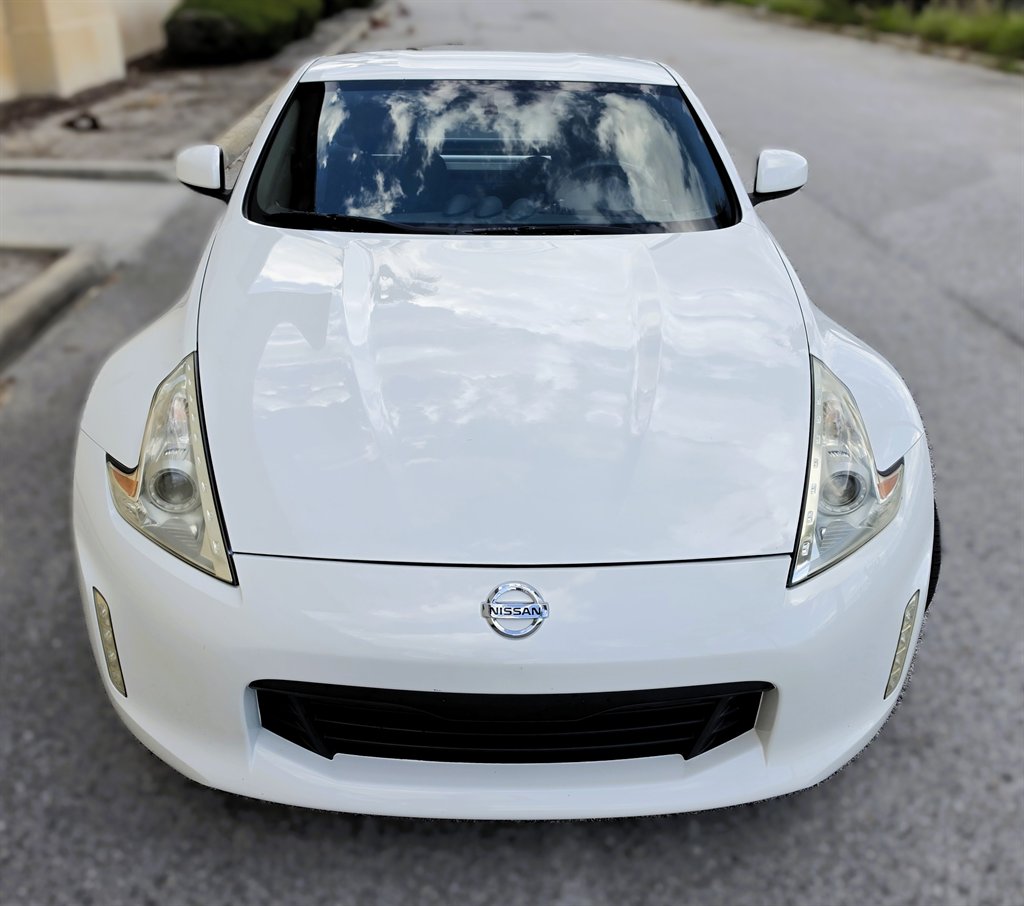 2016 Nissan 370Z - $19,995