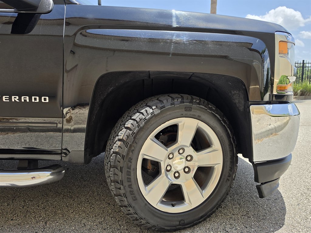 2018 Chevrolet Silverado - $21,995