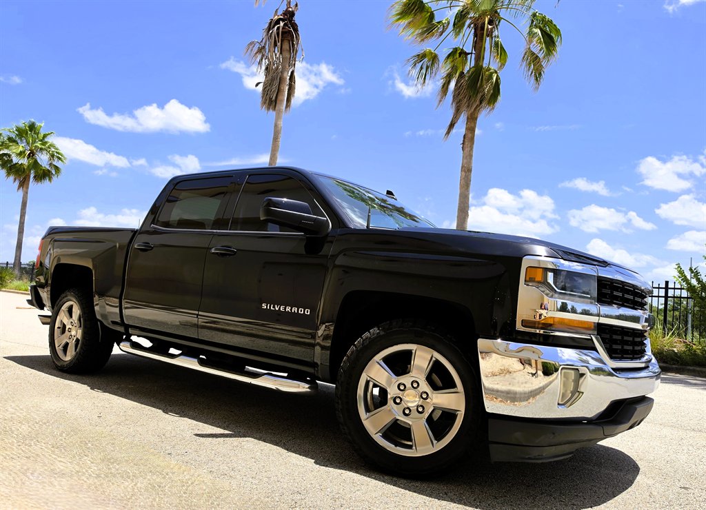 2018 Chevrolet Silverado - $21,995