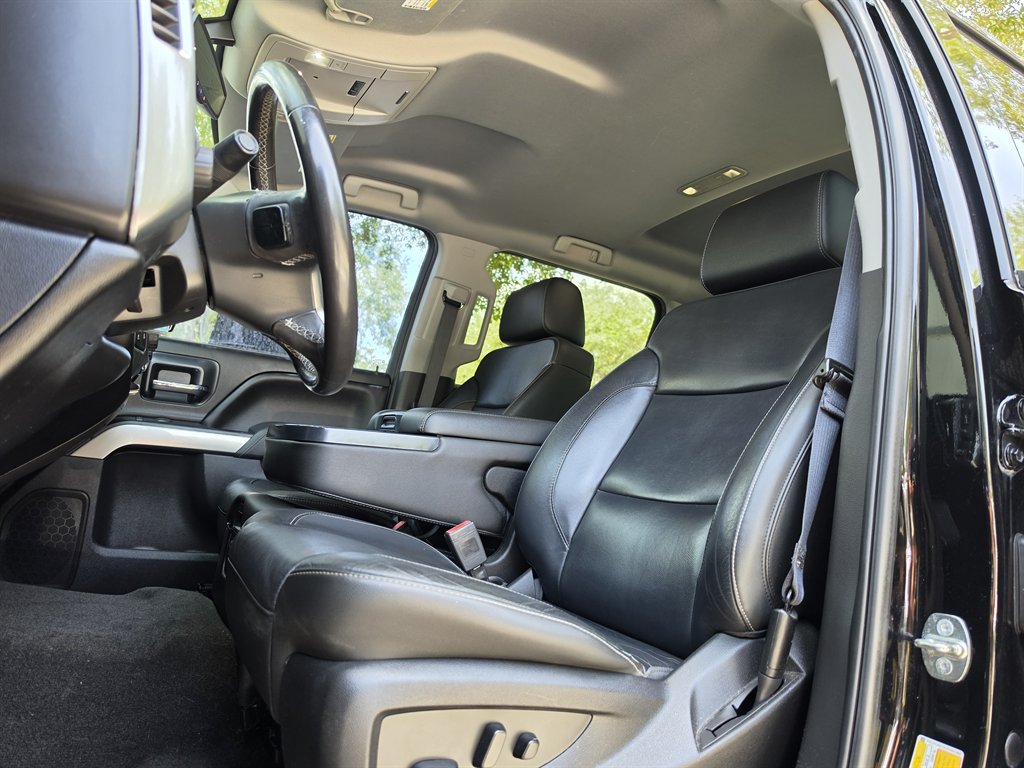 2018 Chevrolet Silverado - $21,995