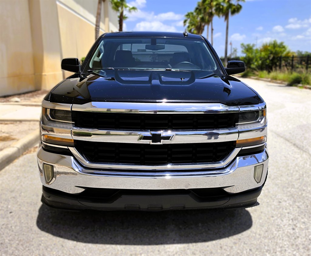 2018 Chevrolet Silverado - $21,995