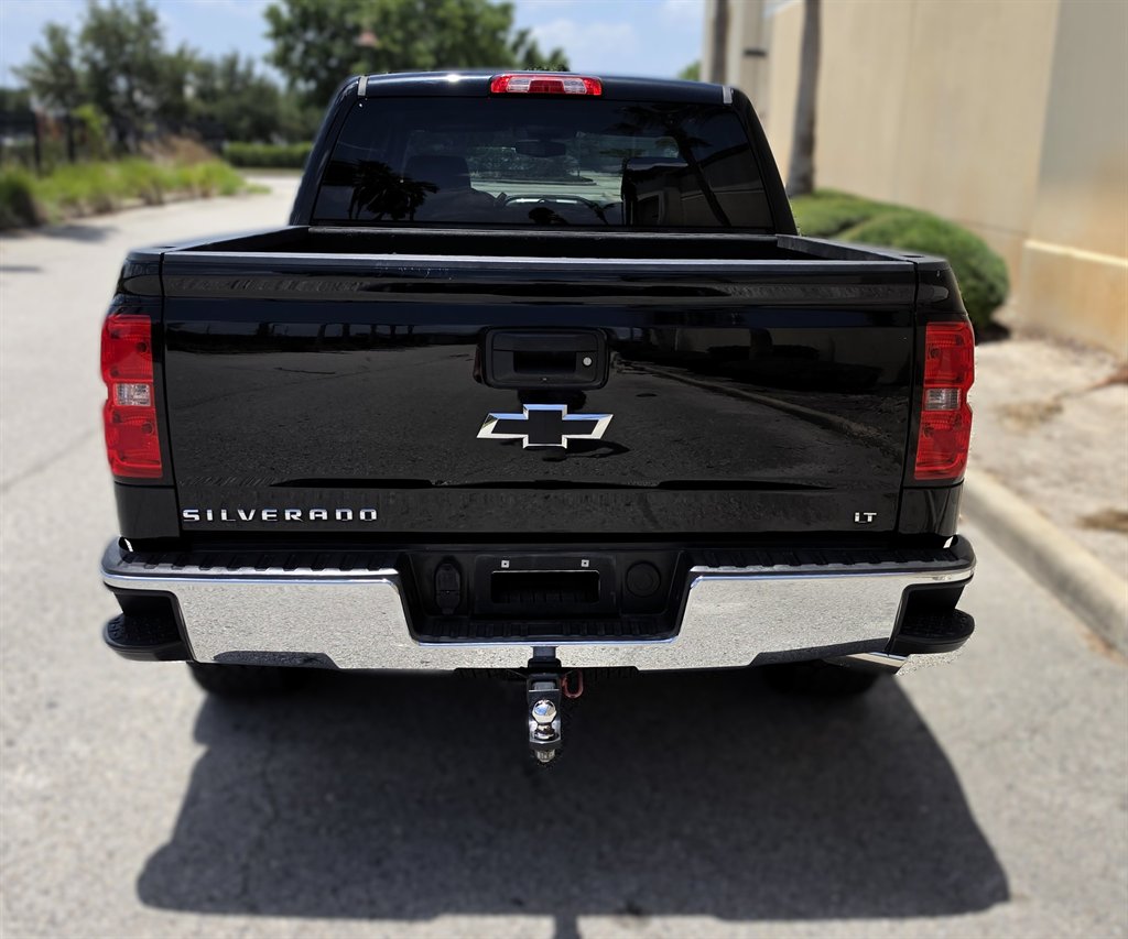 2018 Chevrolet Silverado - $21,995