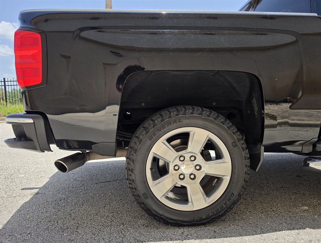 2018 Chevrolet Silverado - $21,995