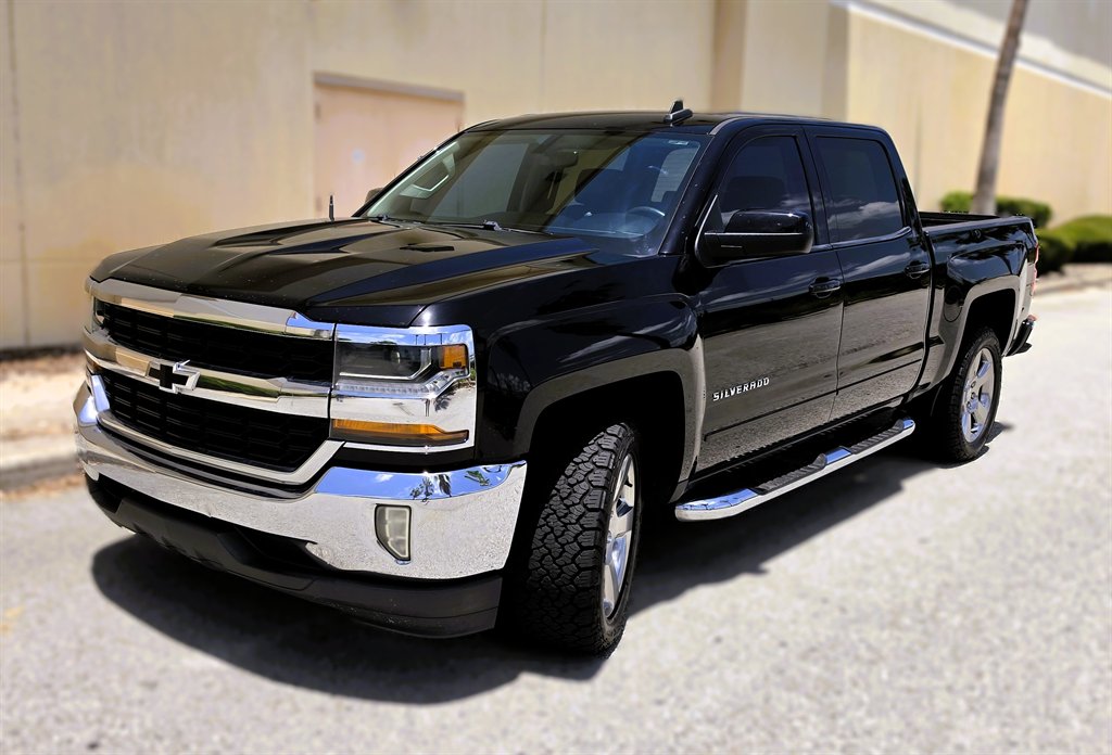 2018 Chevrolet Silverado - $21,995