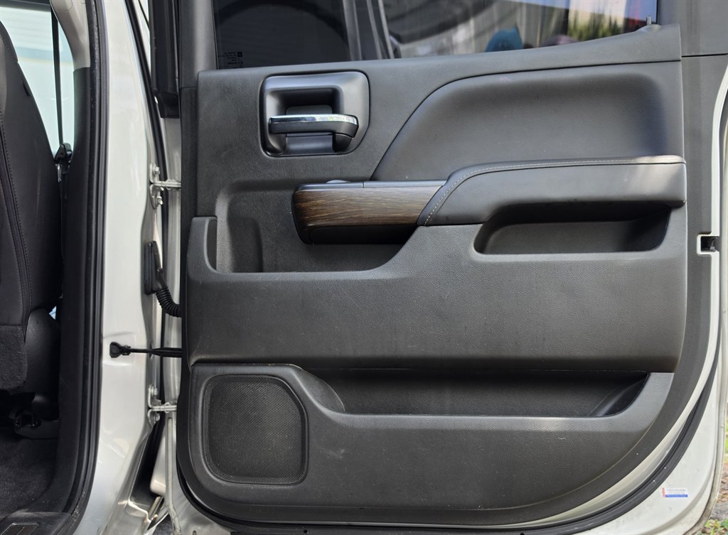 2018 GMC Sierra - $27,995