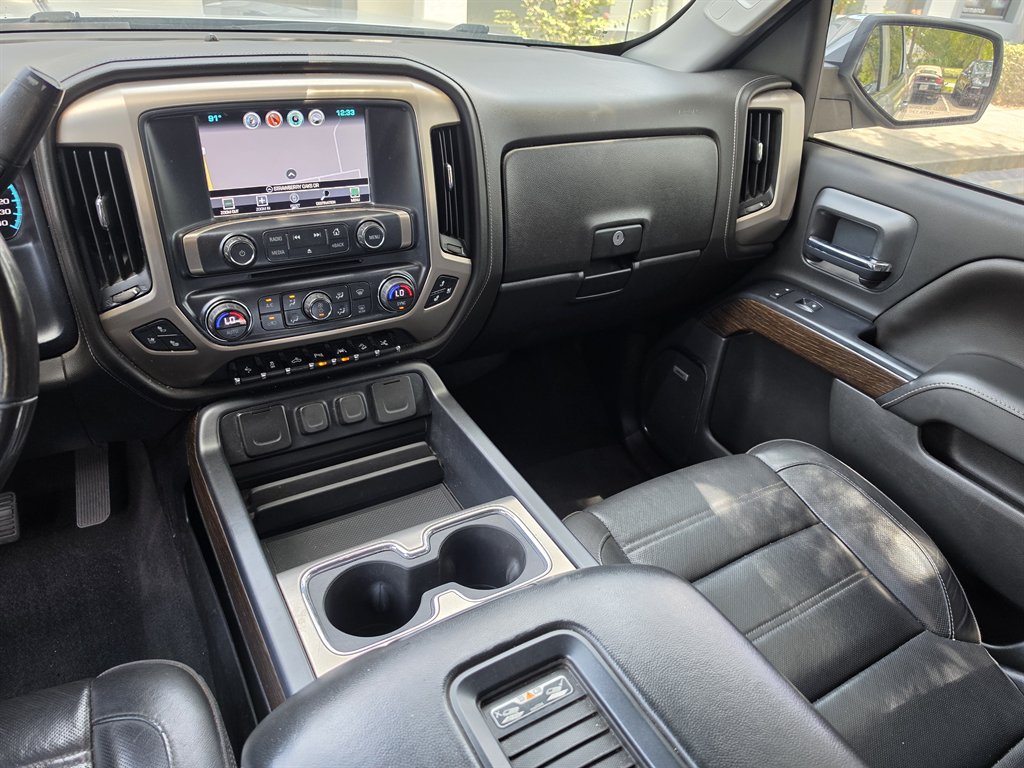 2018 GMC Sierra - $27,995