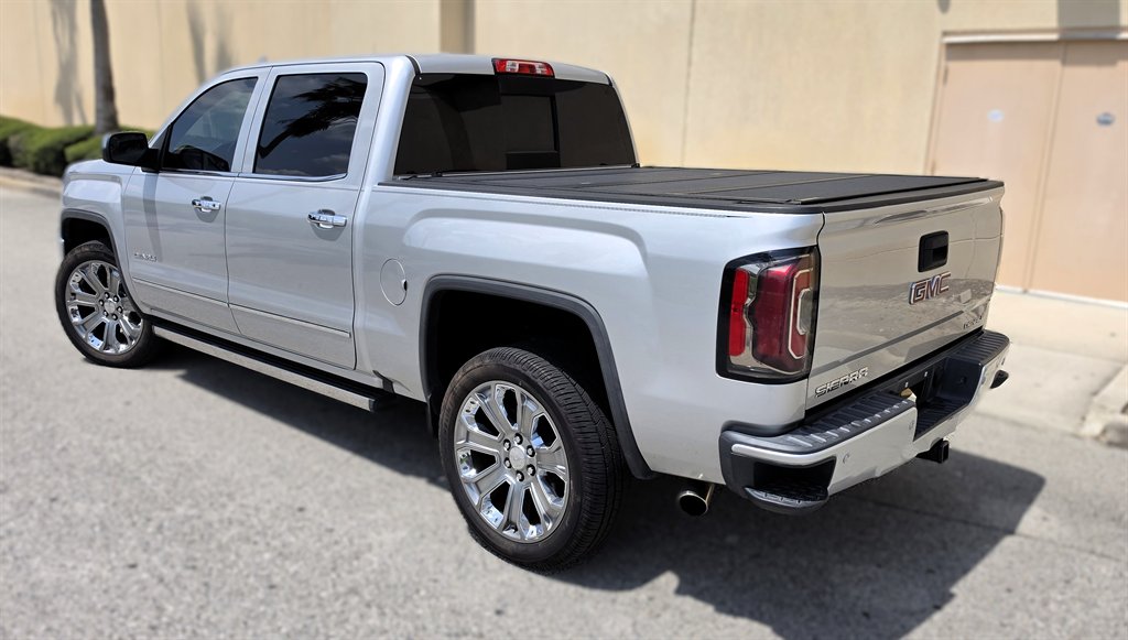2018 GMC Sierra - $27,995
