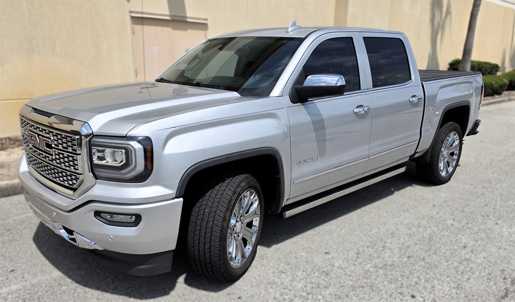 2018 GMC Sierra - $27,995