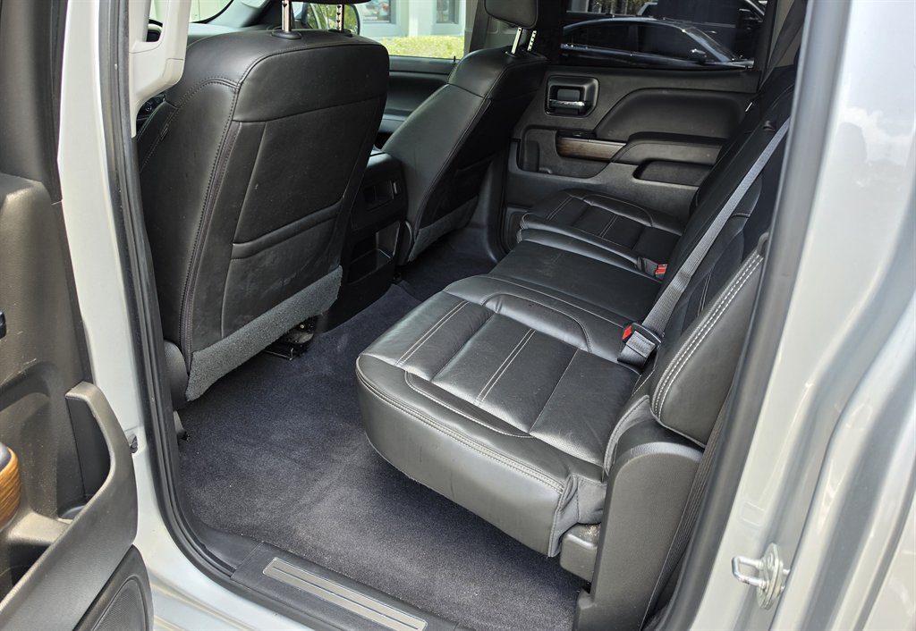 2018 GMC Sierra - $27,995