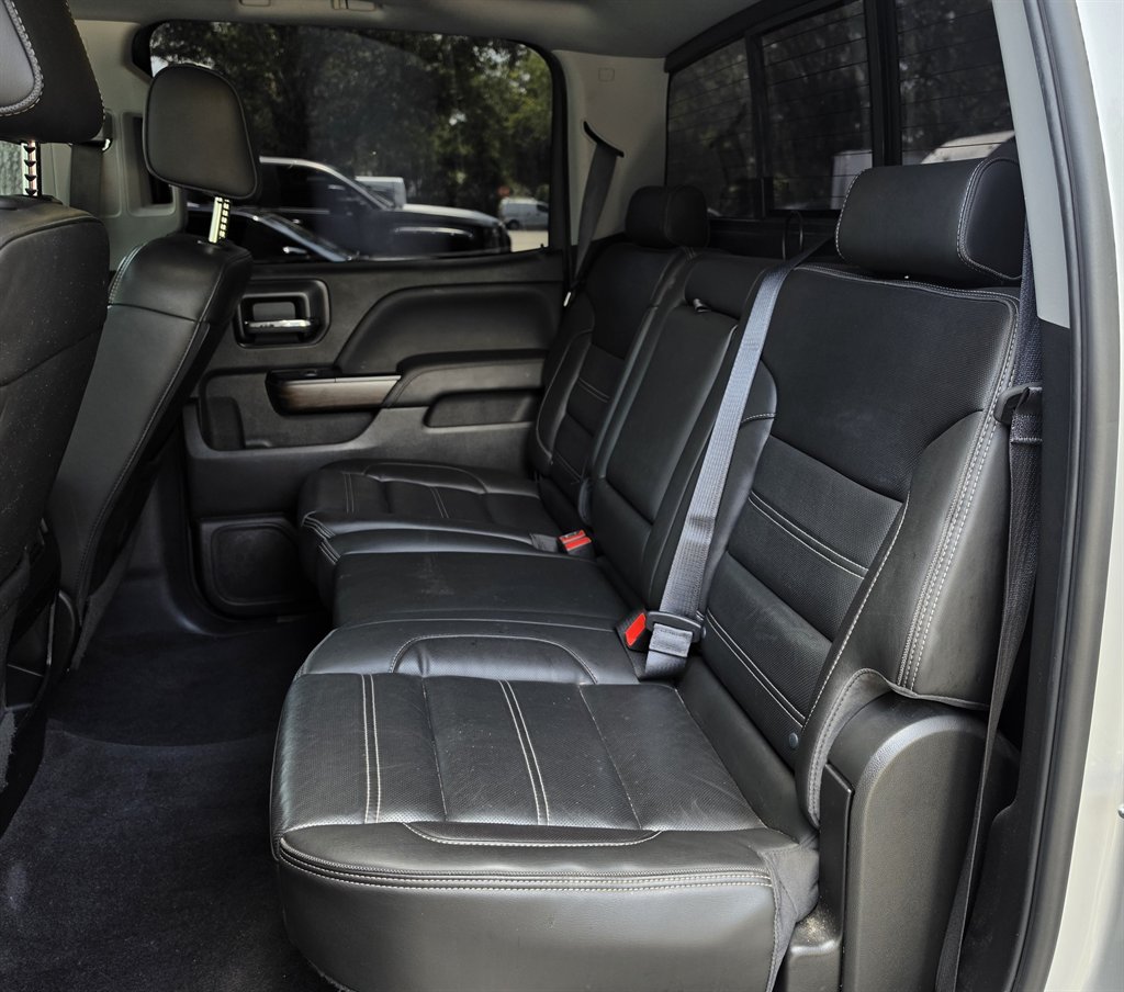2018 GMC Sierra - $27,995