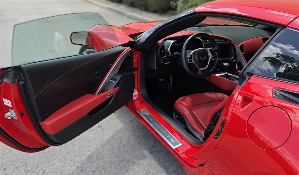 2014 Chevrolet Corvette - $43,995