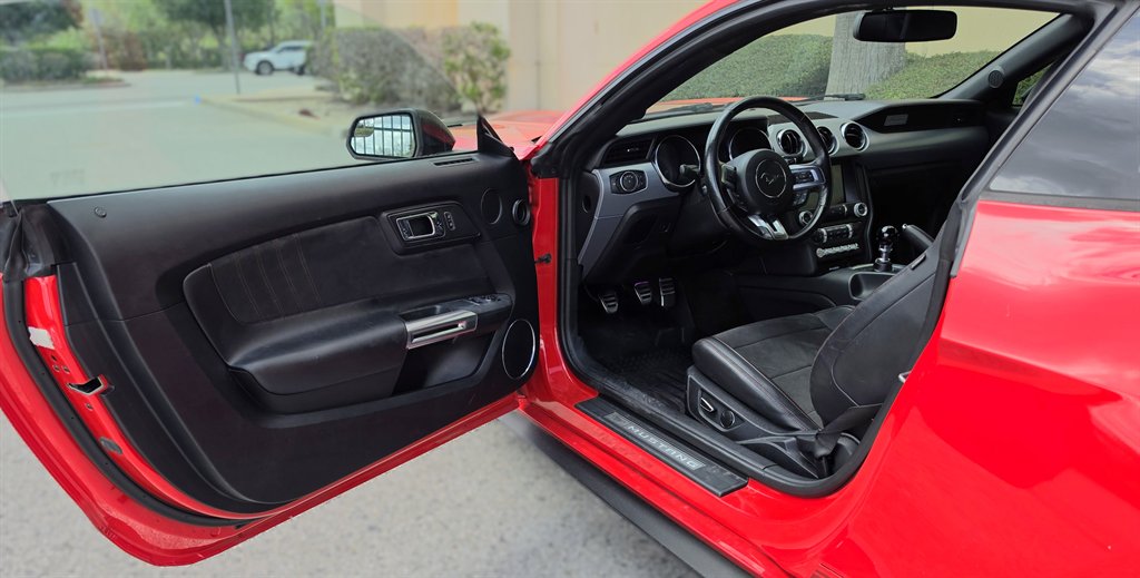 2016 Ford Mustang - $26,995