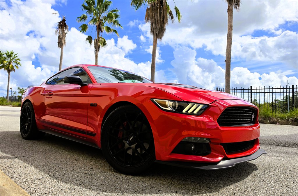 2016 Ford Mustang - $26,995