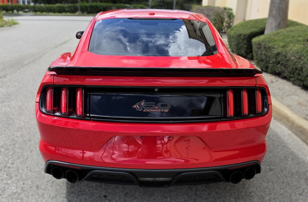 2016 Ford Mustang - $26,995