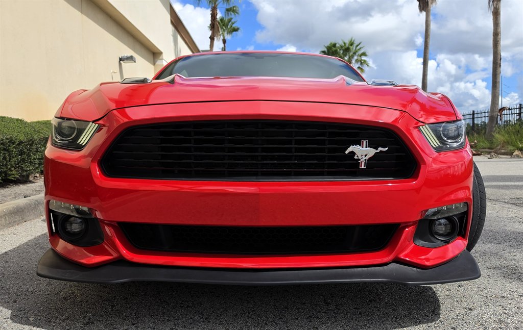 2016 Ford Mustang - $26,995