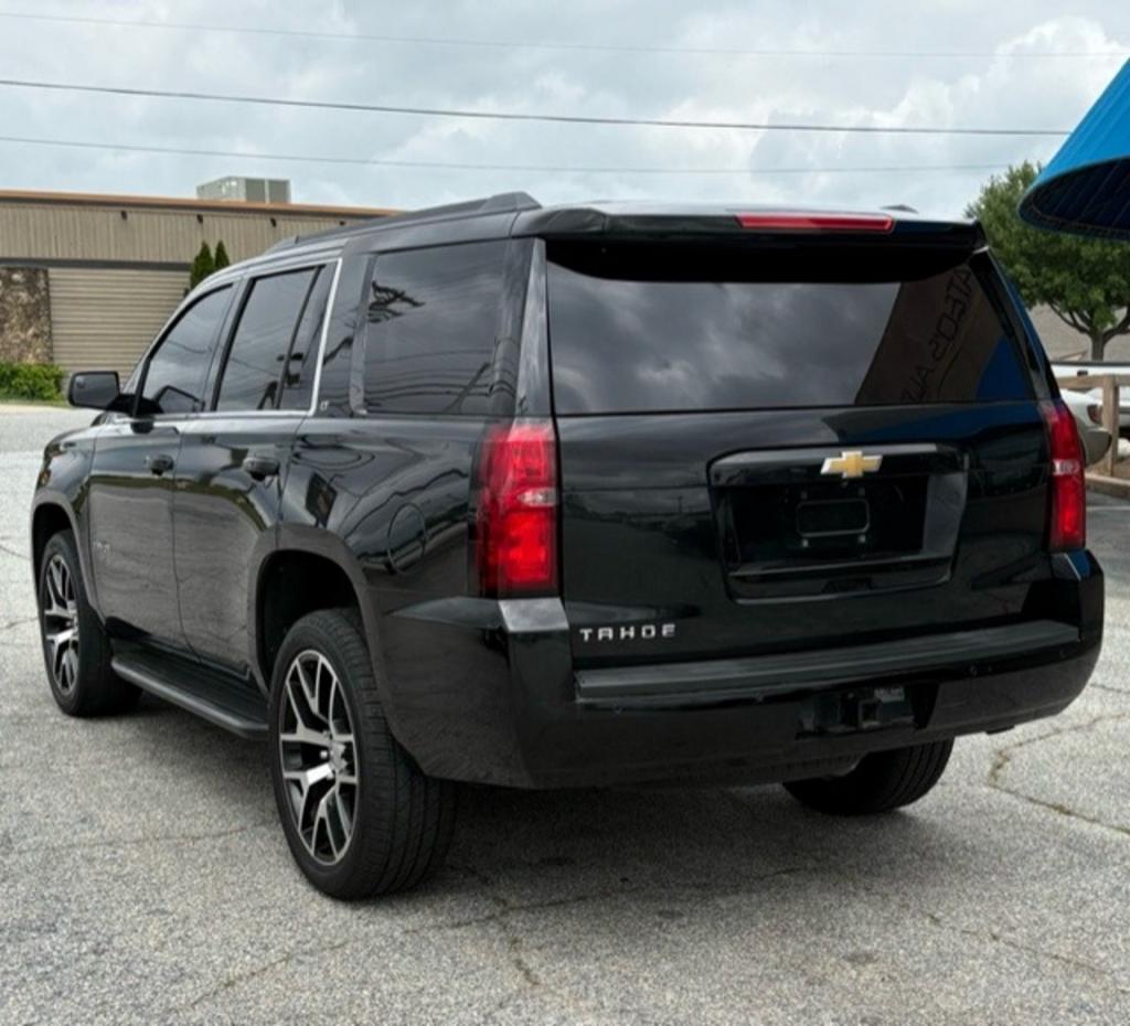 2016 Chevrolet Tahoe LT photo