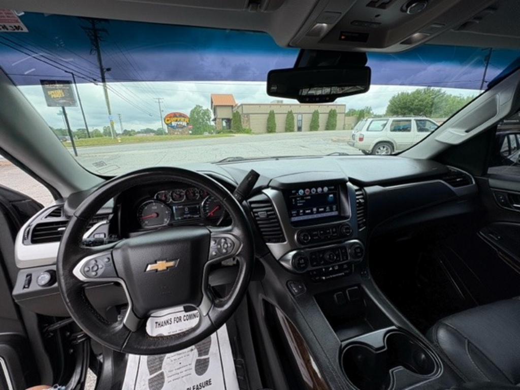 2016 Chevrolet Tahoe LT photo