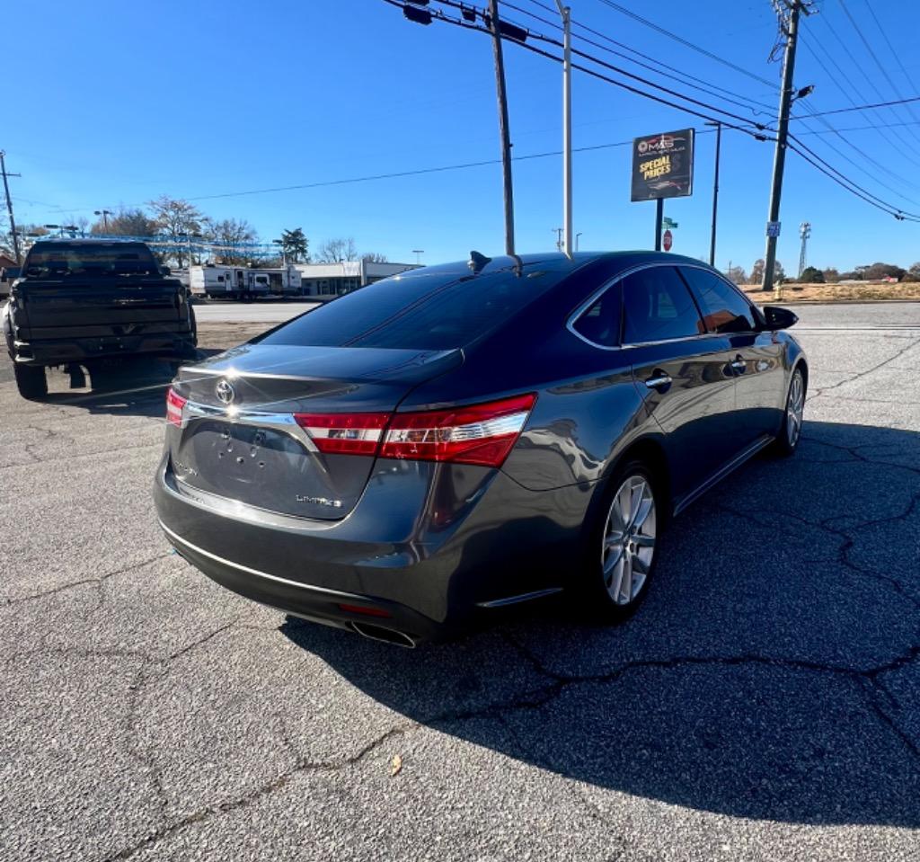 2014 Toyota Avalon XLE photo