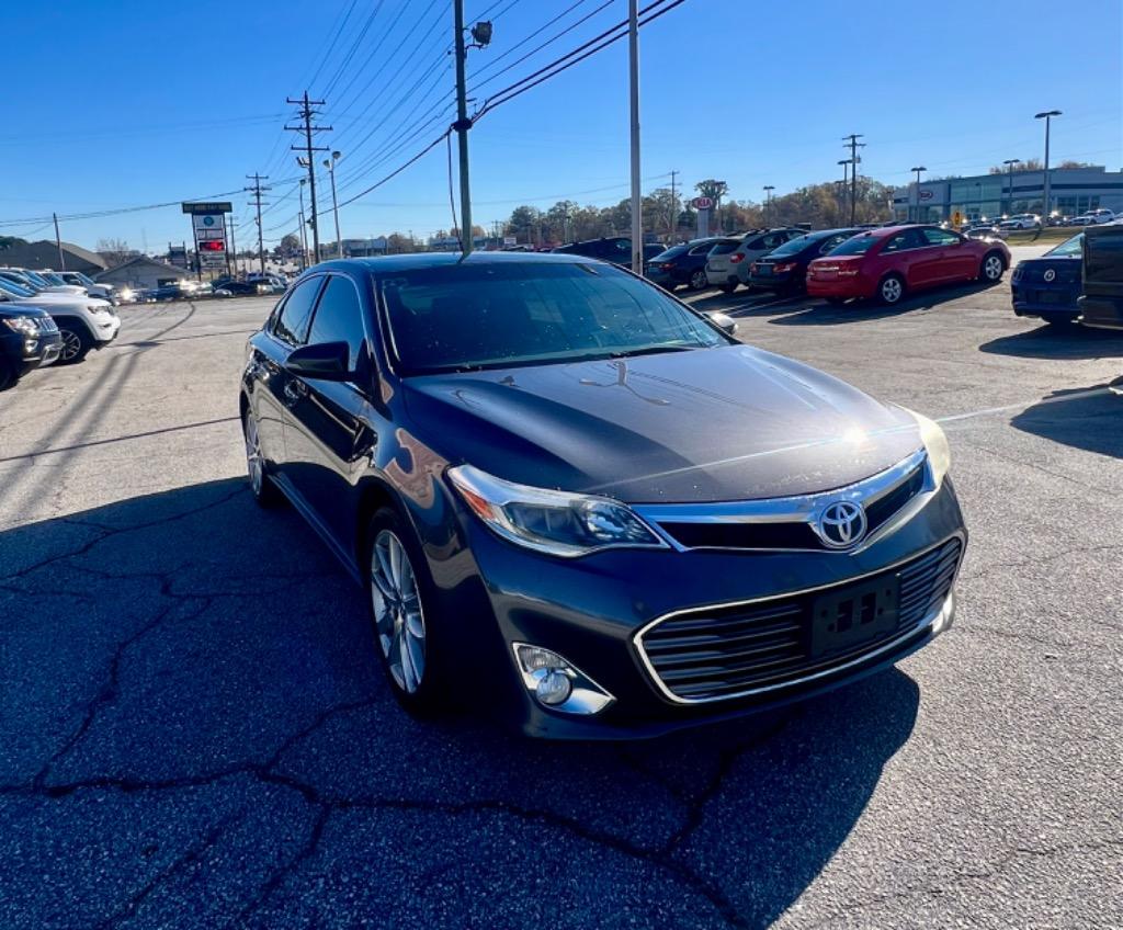 2014 Toyota Avalon XLE photo