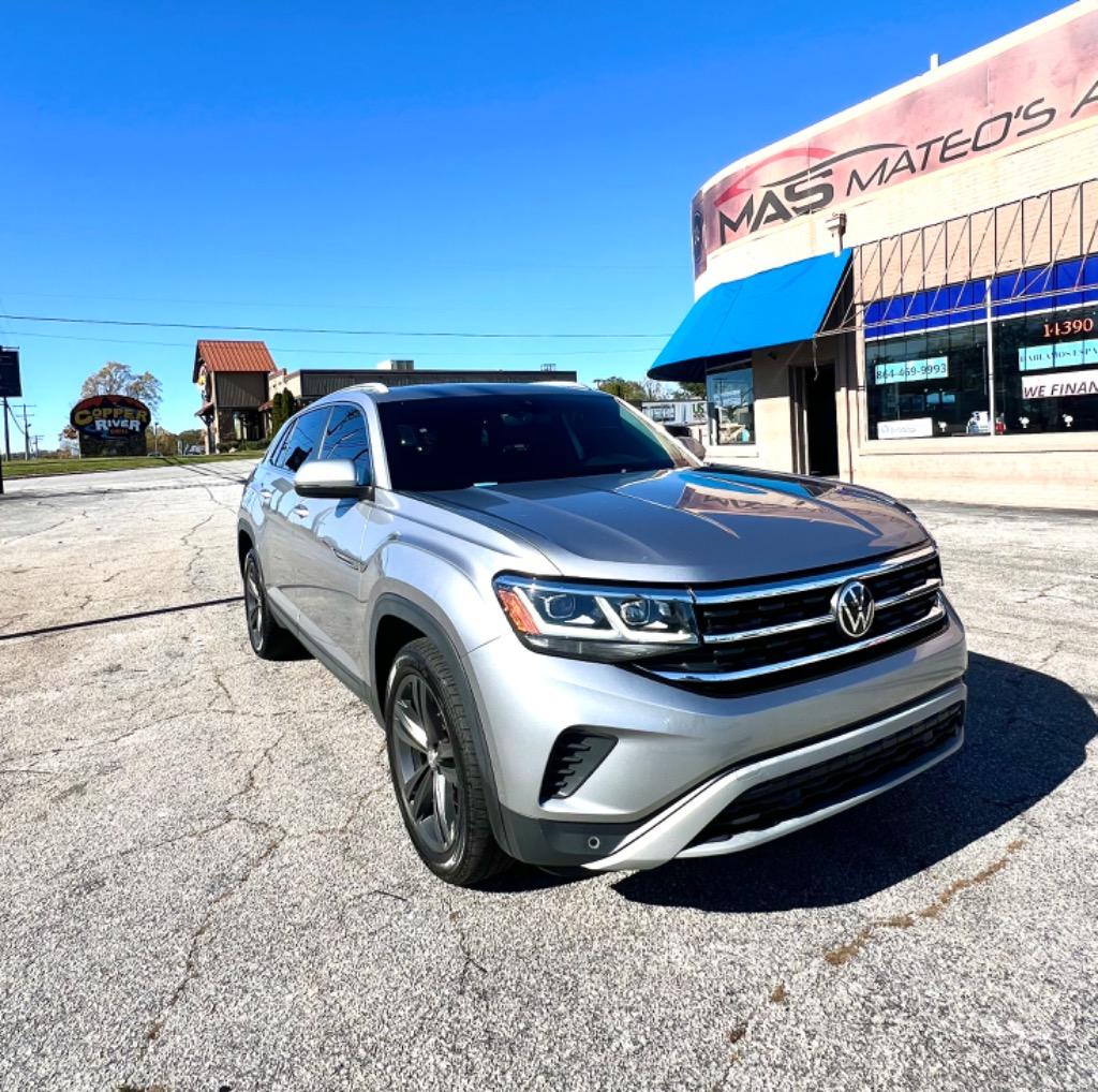 2020 Volkswagen Atlas Cross Sport SEL photo