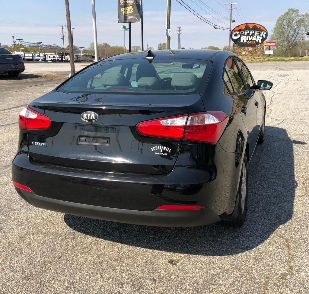2016 Kia Forte LX photo