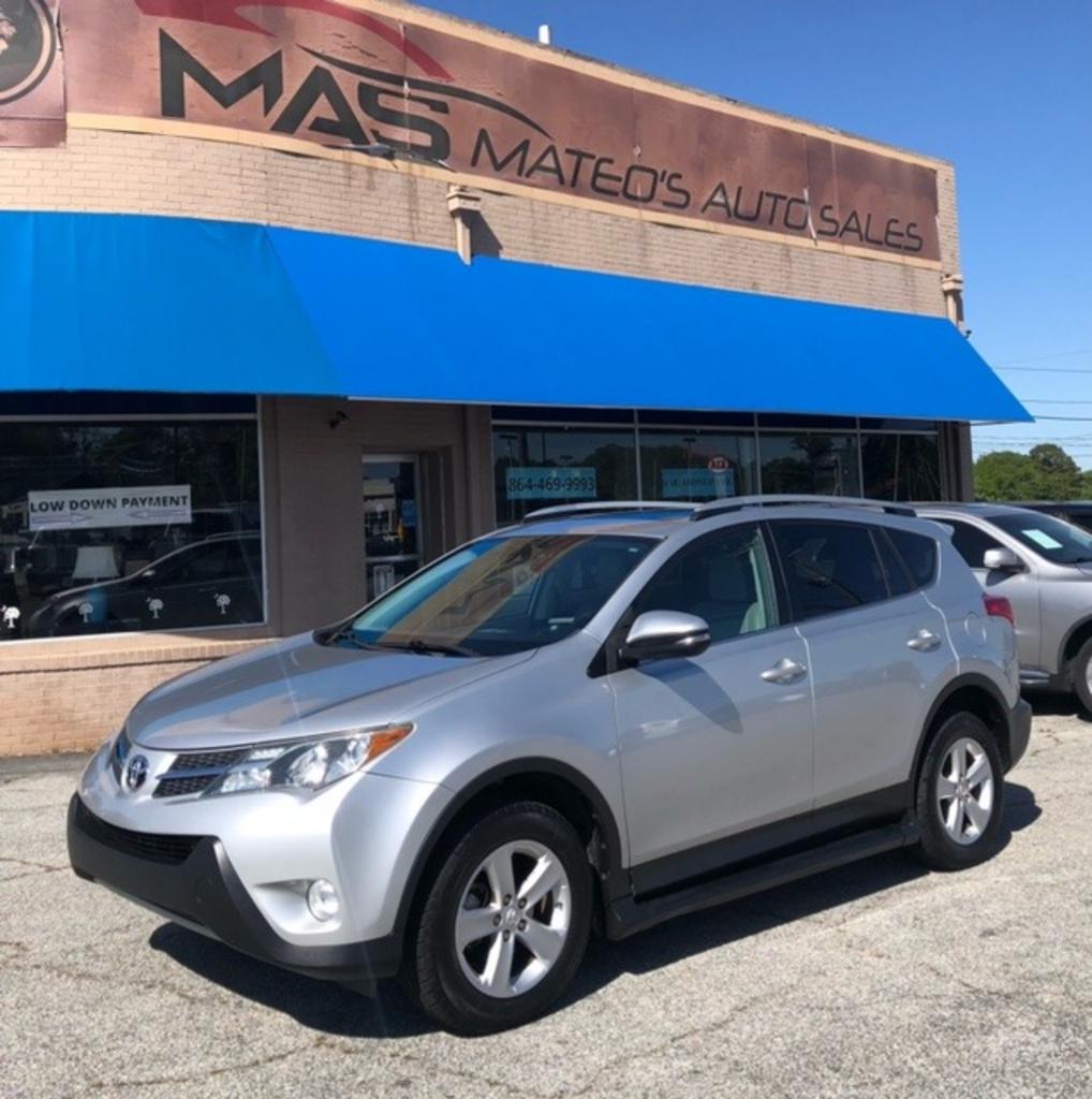 2013 Toyota RAV4 XLE photo
