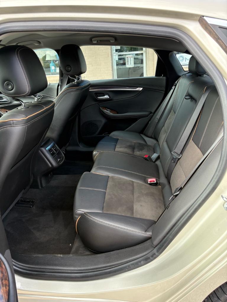 2015 Chevrolet Impala LT photo