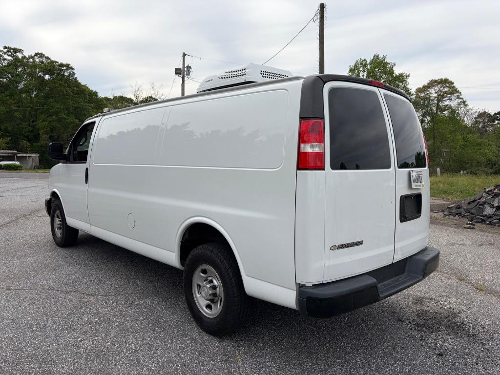 2020 Chevrolet Express - $9,950