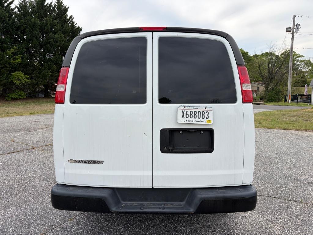 2020 Chevrolet Express - $9,950