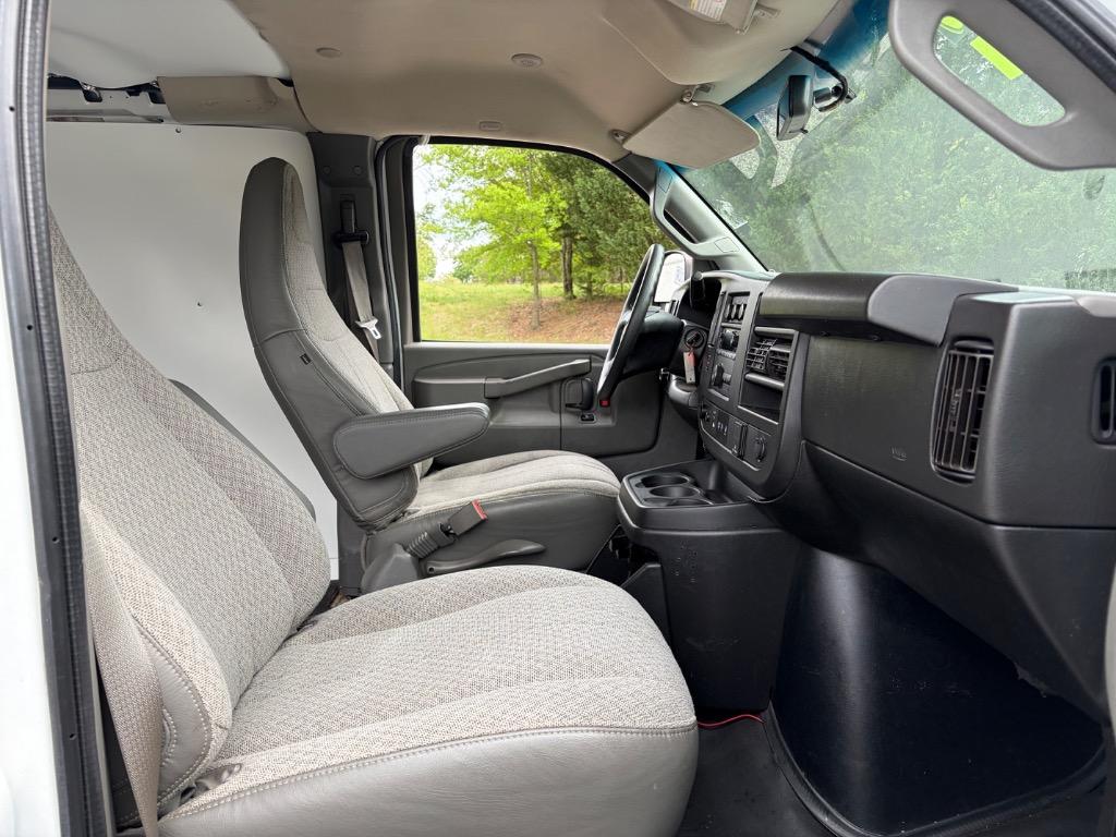 2020 Chevrolet Express - $9,950