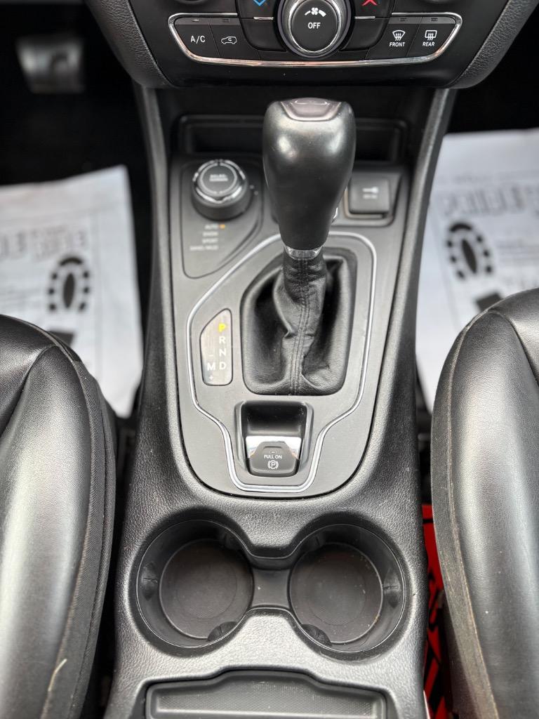 2019 Jeep Cherokee - $12,500