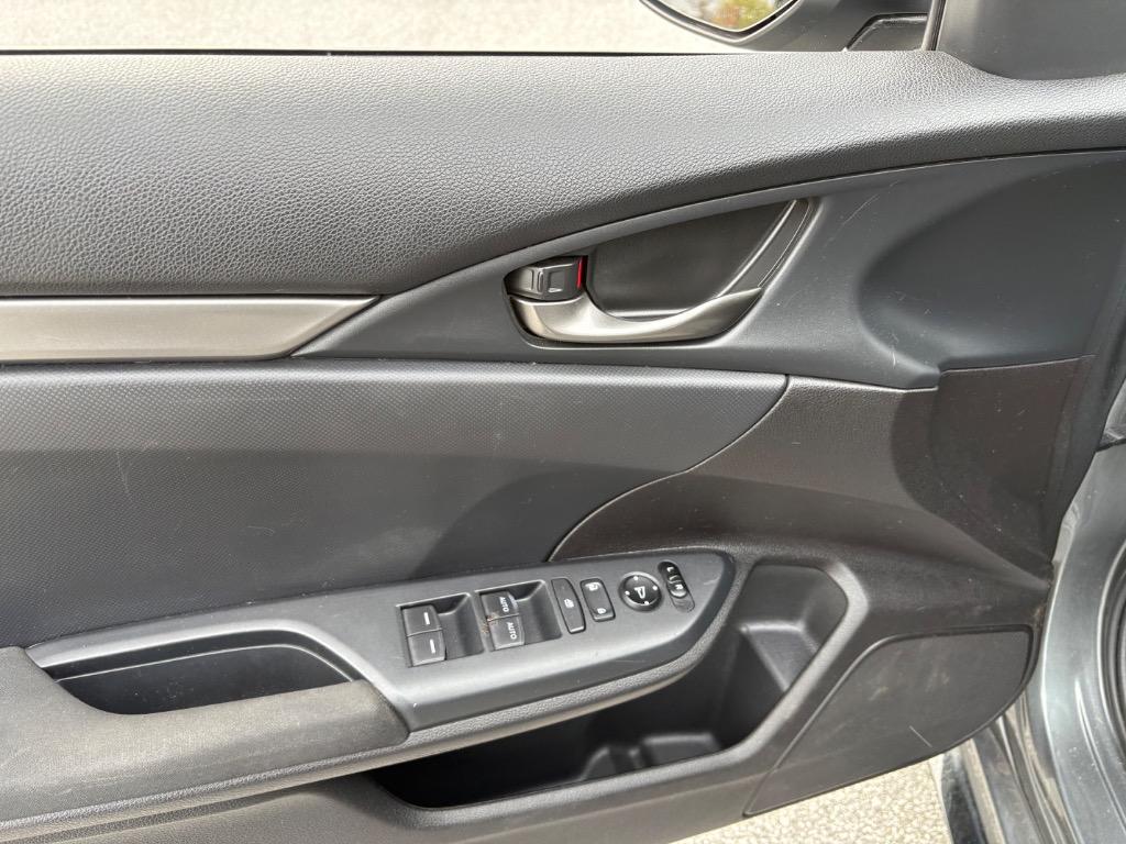 2019 Honda Civic - $15,900