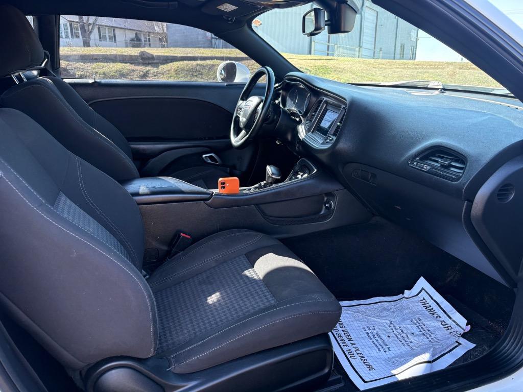 2020 Dodge Challenger - $15,950