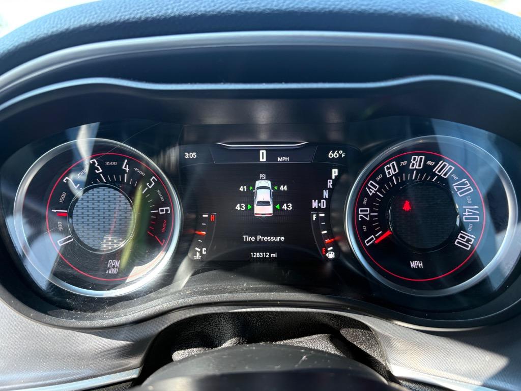 2020 Dodge Challenger - $15,950