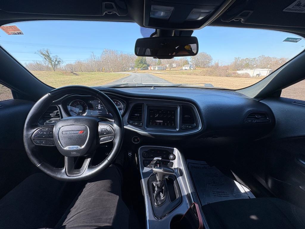 2020 Dodge Challenger - $15,950
