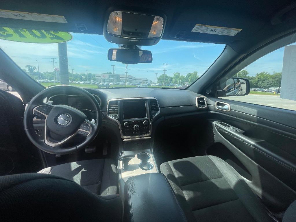 2015 Jeep Cherokee - $10,500