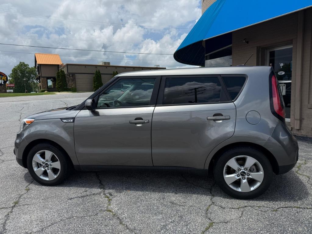 2017 Kia Soul - $9,950