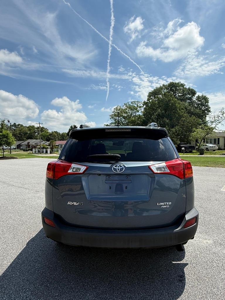 2014 Toyota RAV4 - $13,600