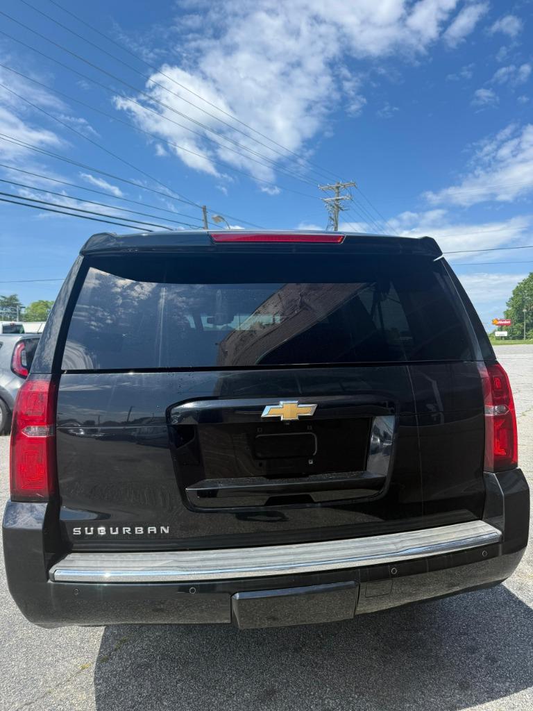 2016 Chevrolet Suburban - $21,990