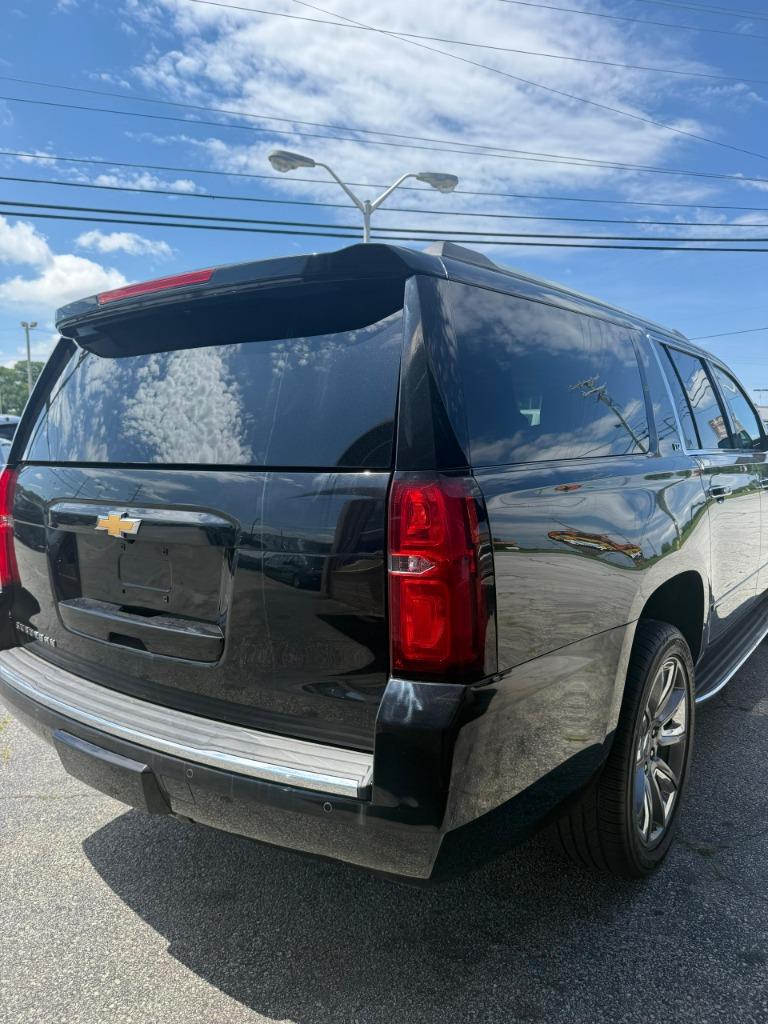 2016 Chevrolet Suburban - $21,990